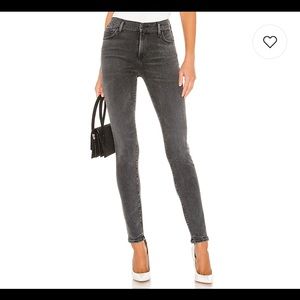 Rocket Mid Rise Skinny in Sonder